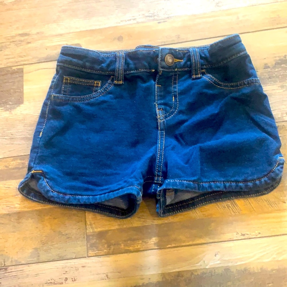 Stretchy jegging shorts